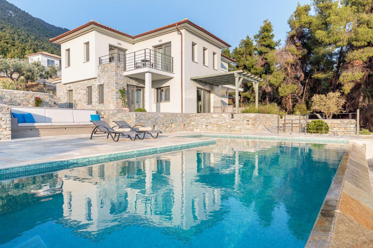 Elios Private Living Villa นิโอไกลมา ภายนอก รูปภาพ
