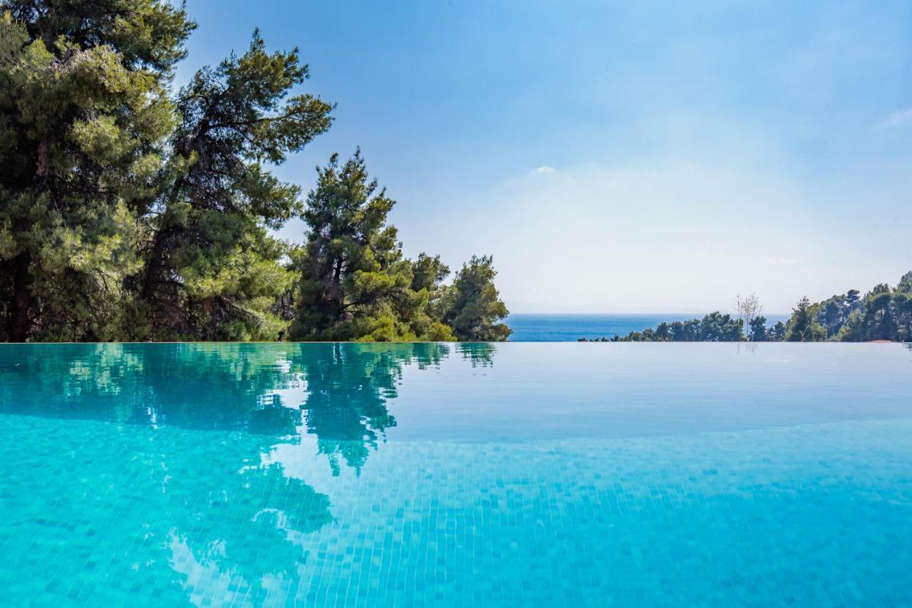 Elios Private Living Villa นิโอไกลมา ภายนอก รูปภาพ